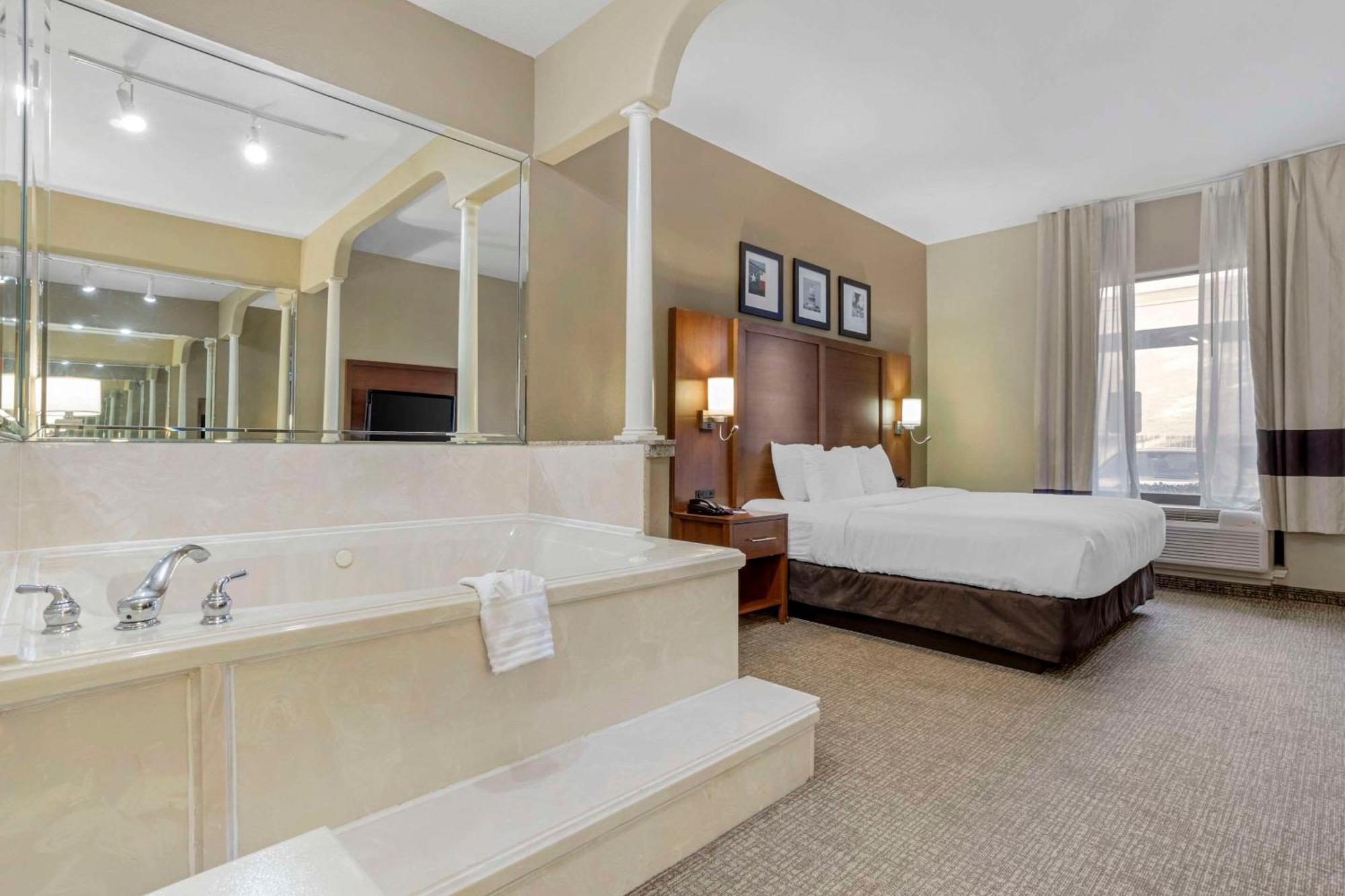 Comfort Suites Houston Nw - Vintage Park Екстер'єр фото
