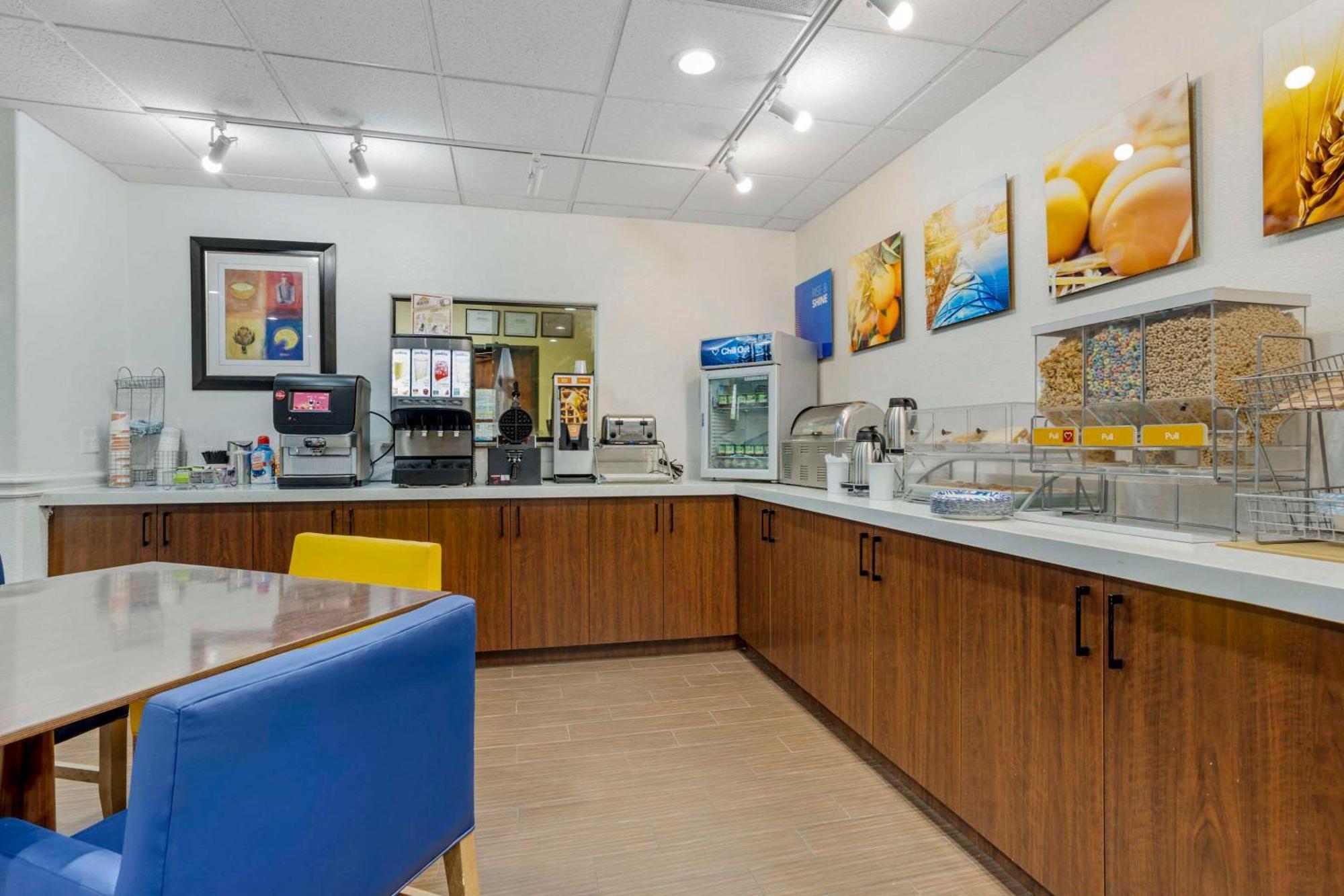 Comfort Suites Houston Nw - Vintage Park Екстер'єр фото